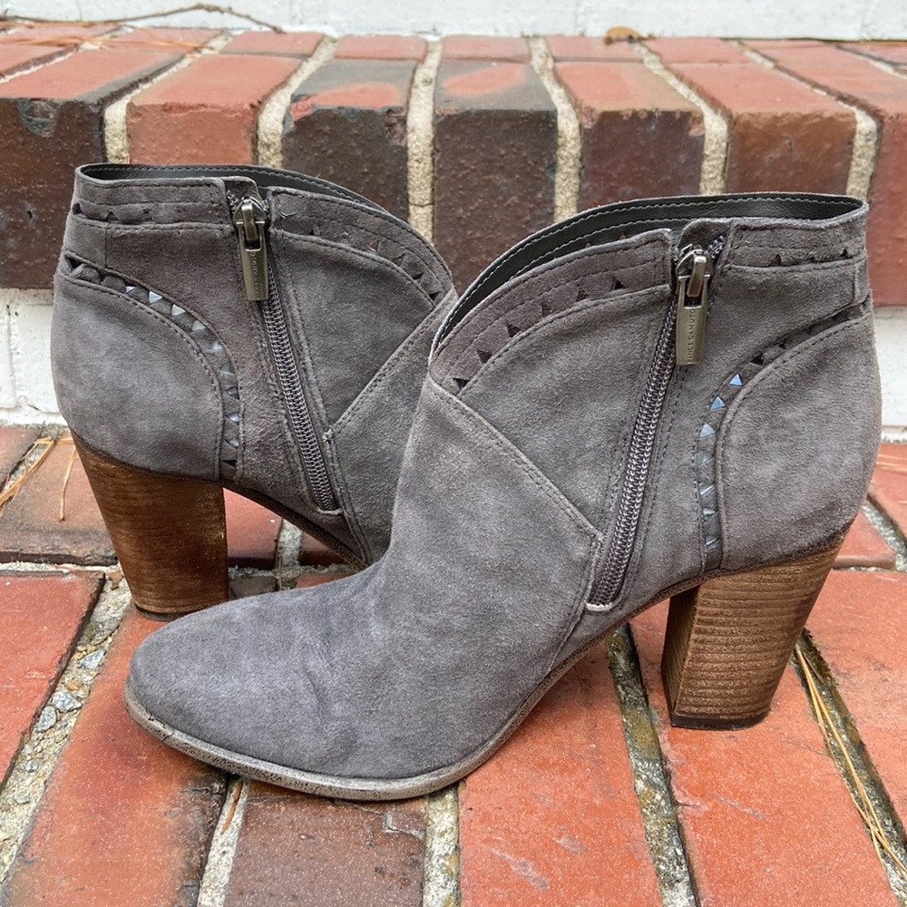 Vince Camuto “Fritan” Gray Suede Booties